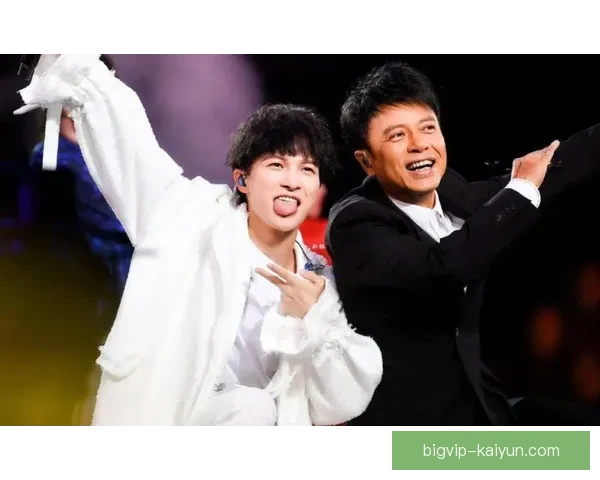 日本队蓝衣传奇连续十场不败，状态回暖赛季走势清晰