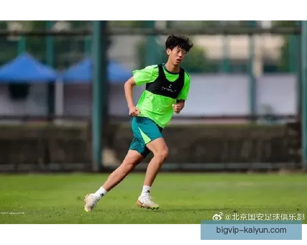 北京国安青年队在新赛季表现稳健，持续提升竞争力。