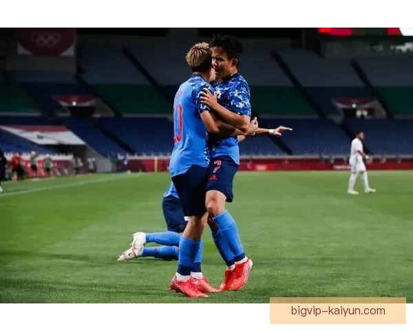 久保建英近期表现稳健，成功重返首发阵容状态令人关注