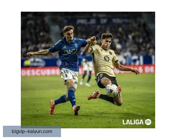 西甲黄潜近期状态回暖，球队竞争力增强备受关注